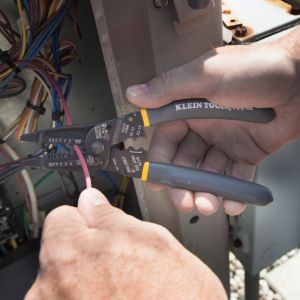 1009 Klein Tools Klein-Kurve Long-Nose Wire Stripper, Wire Cutter, Crimping Tool