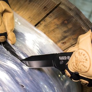 44213 Klein Tools Bearing-Assisted Open Pocket Knife