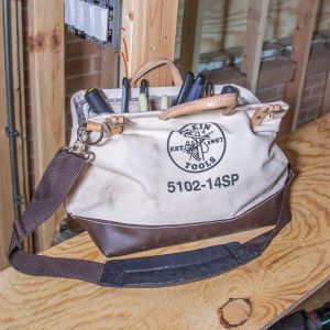 5102-14SP Klein Tools Deluxe Tool Bag, Canvas, 10 Pockets, 14-Inch