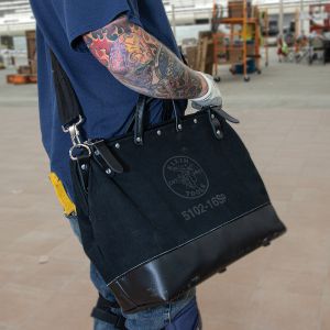 510216SPBLK Klein Tools Deluxe Tool Bag, Black Canvas, 13 Pockets, 16-Inch
