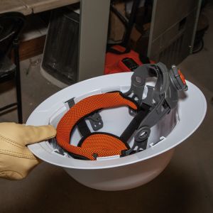 60406RL Klein Tools Hard Hat, Non-Vented, Full Brim with Rechargeable Headlamp, White