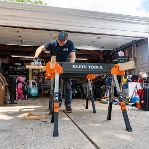 66188 Klein Tools Adjustable-Leg Folding Saw Horse and Jobsite Table, 1-Pack