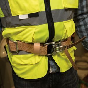 87906 Klein Tools 30-Inch Leather Cushion Belt Pad
