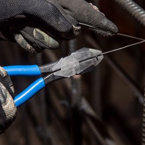 D2000-7CST Klein Tools Ironworker's Pliers Heavy-Duty Cutting