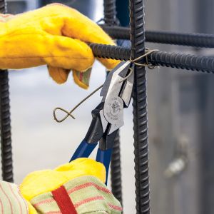 D213-9ST Klein Tools High-Leverage Ironworker's Pliers