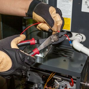 J1005 Klein Tools Journeyman&trade; Crimping and Cutting Tool