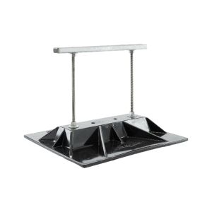 Pipestand with Strut