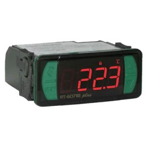 RT-607E-PLUS Robertshaw 115/230V THERMOSTAT WITH UP TO FOUR EVENTS WITH PROGRAMMABLE START AND END