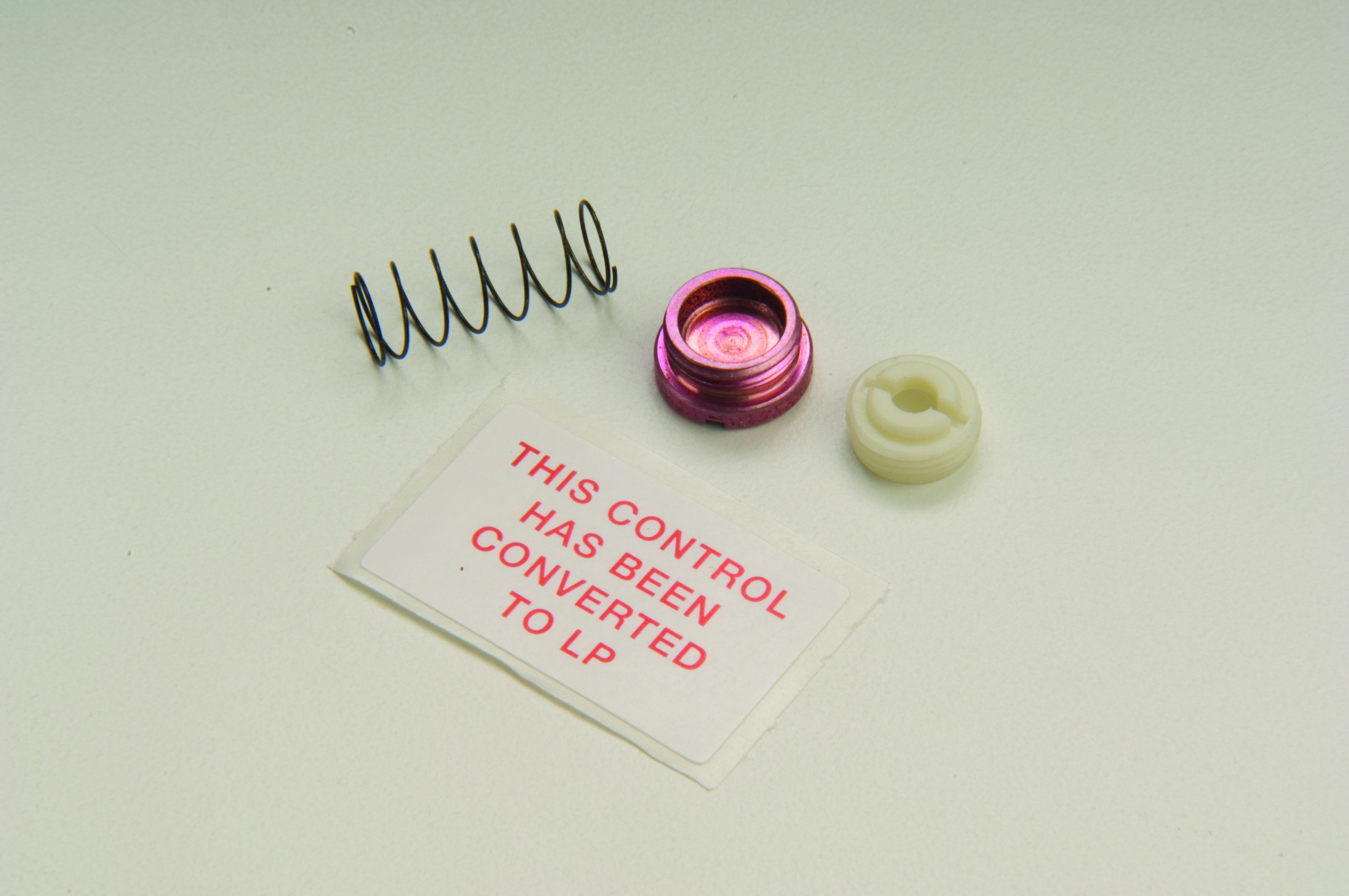 1751-016 Robertshaw GAS VALVE