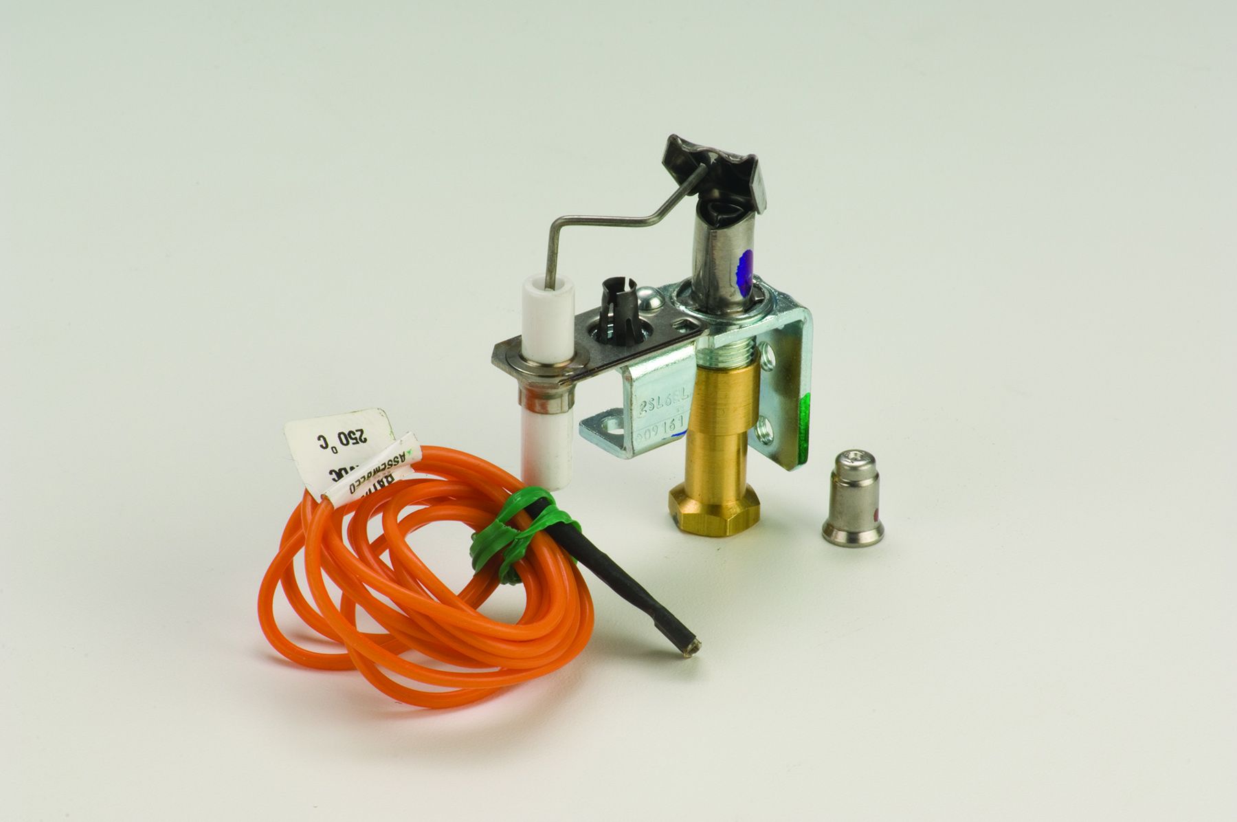 1830-707 Robertshaw PILOT,THERMO-COUPLE/PILE PILOT ELECTRODE ASSEMBLY