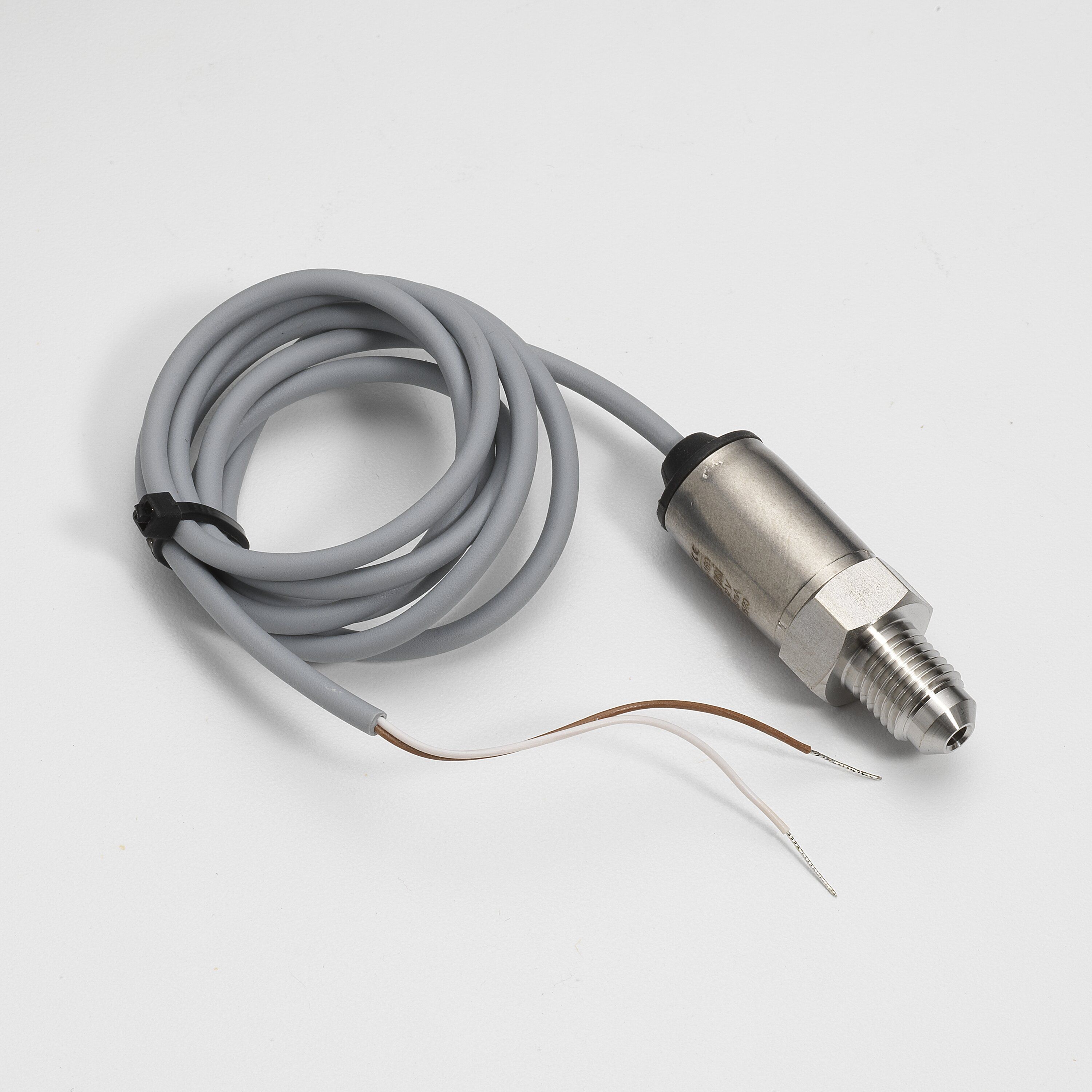 SB-69-200A Robertshaw PRESSURE TRANSDUCER 0 TO 200PSI (4 TO 20MA SIGNAL)